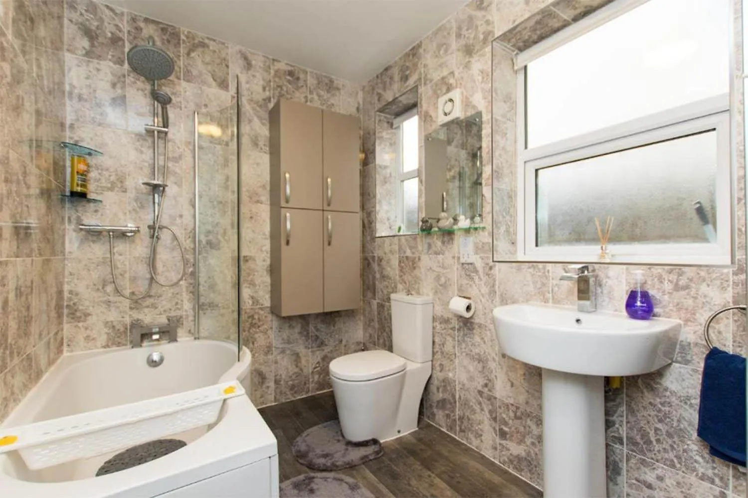 Σπίτι διακοπών Central 5 Bedroom House With Parking In Νότιγχαμ Ηνωμένο Βασίλειο